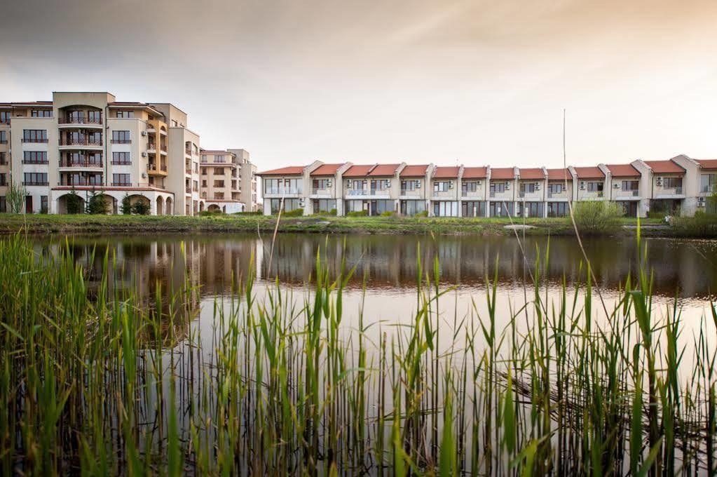 בלצ'יק Lighthouse Apartments And Villas מראה חיצוני תמונה
